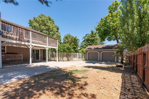 Photo of 19306 Mountain Meadow S Mdw, Hidden Valley Lake, CA 95467 (MLS # LC25152716)