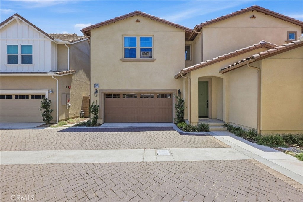 7022 Calla Lily DR