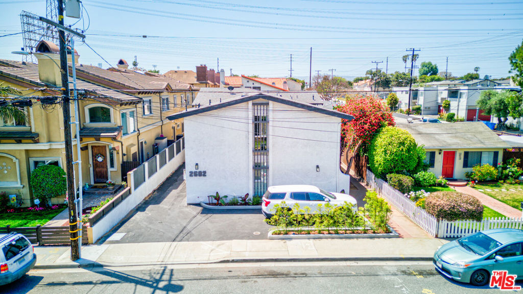 2602 Carnegie Lane