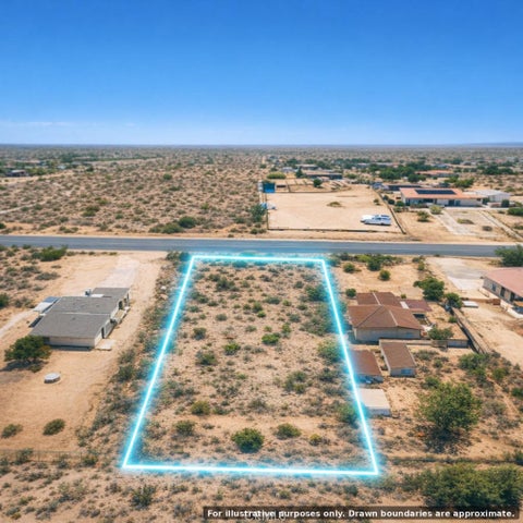 Photo of 0 Caliente, Yucca Valley, CA 92284 (MLS # SR26120644)