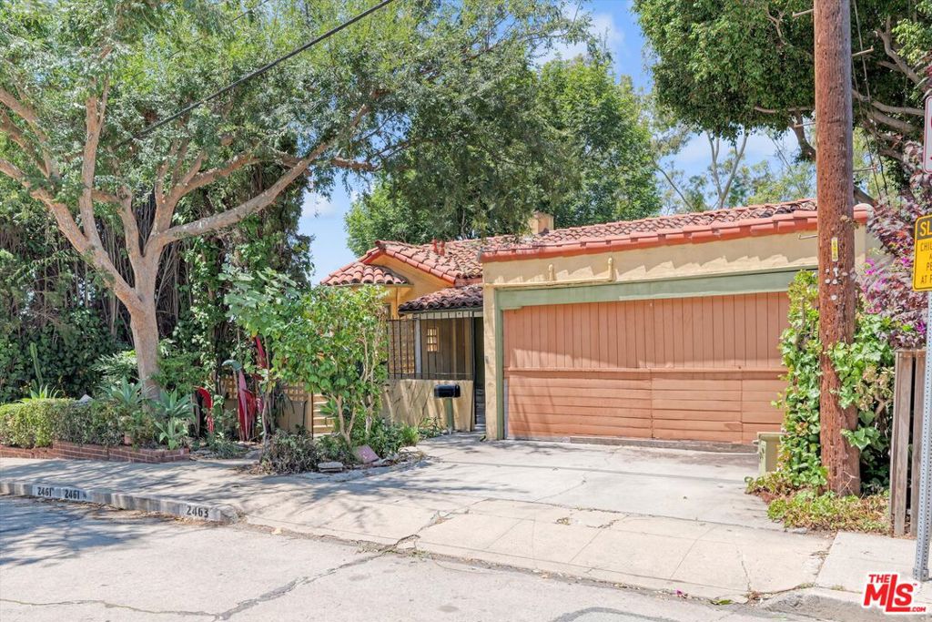 2461 McCready Avenue