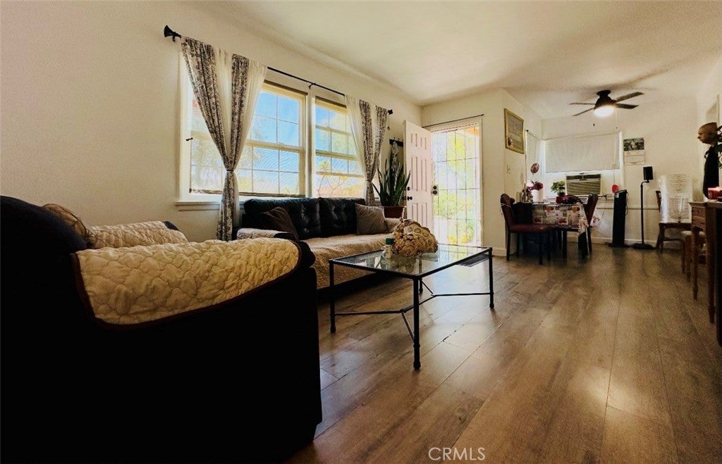 1519 E Idahome