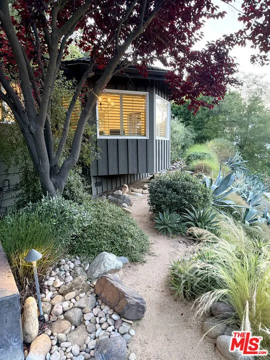 Studio City, California 91604, United States, 3 Bedrooms Bedrooms, ,3 BathroomsBathrooms,Residential,Active,193494