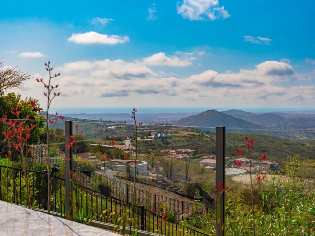 Find Homes For Sale 4 8784 Avenida Mirador