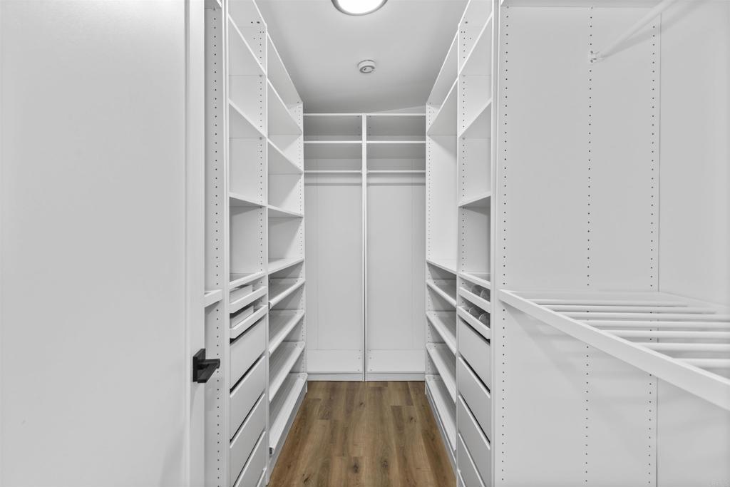 CLAIREMONT - Residential