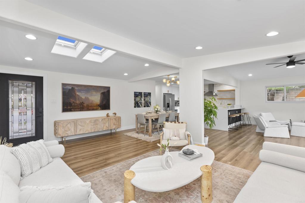 CLAIREMONT - Residential