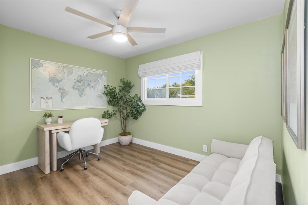 CLAIREMONT - Residential