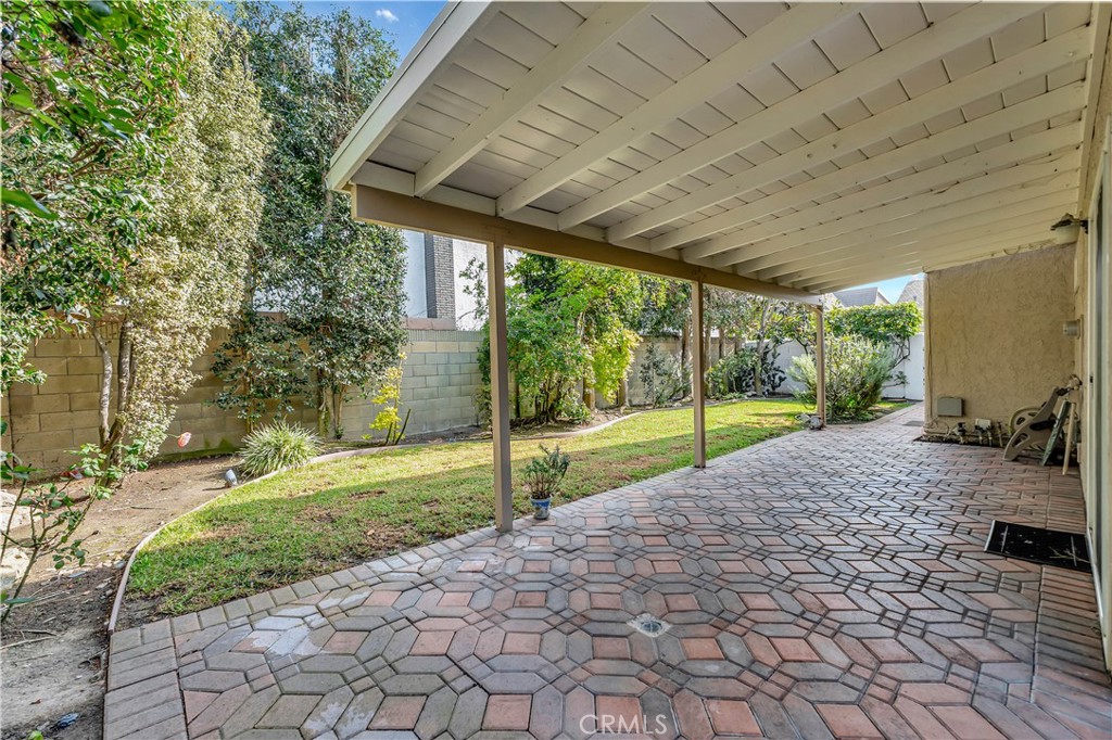 La Cuesta (LACU) - Residential Lease