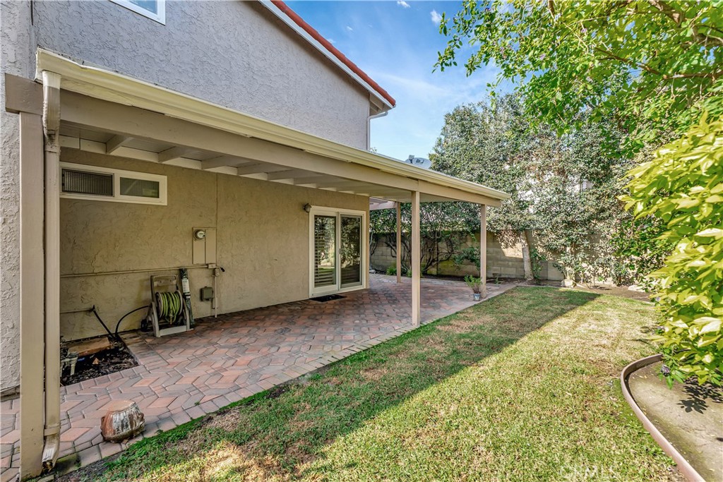 La Cuesta (LACU) - Residential Lease