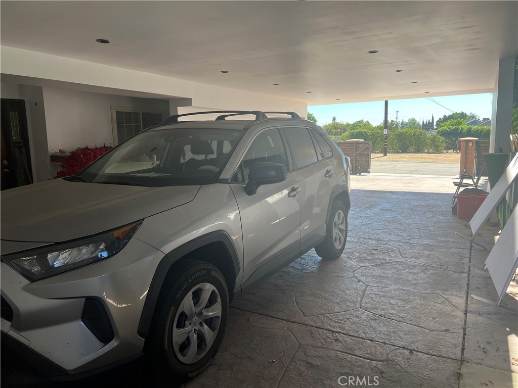 Properties 2 14609 Fox Street