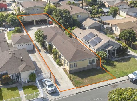 Photo of 3580 Beechwood Ave, Lynwood, CA 90262 (MLS # PW25263422)