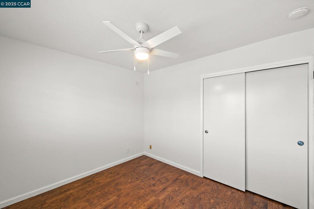 WHISPERING PINES - Residential