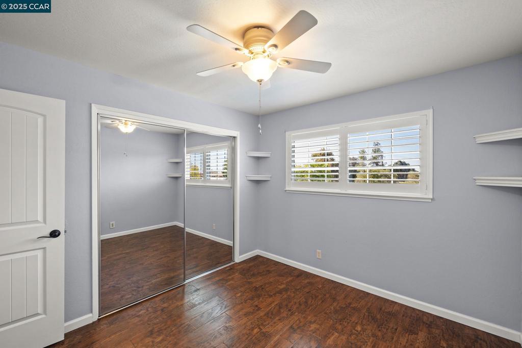 WHISPERING PINES - Residential