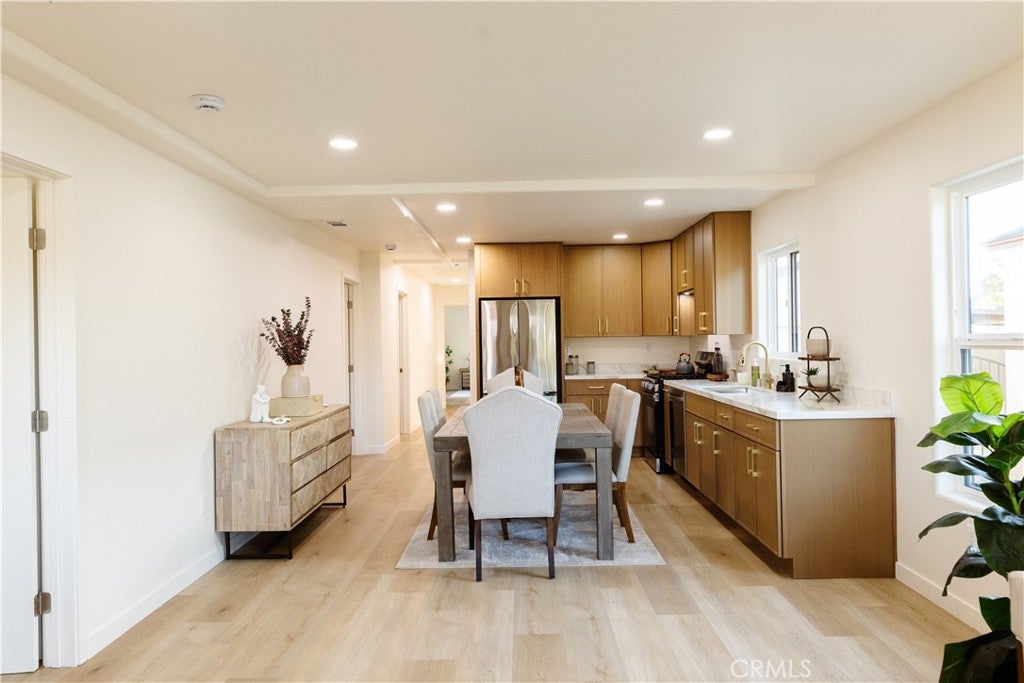 1558 W 214th Street