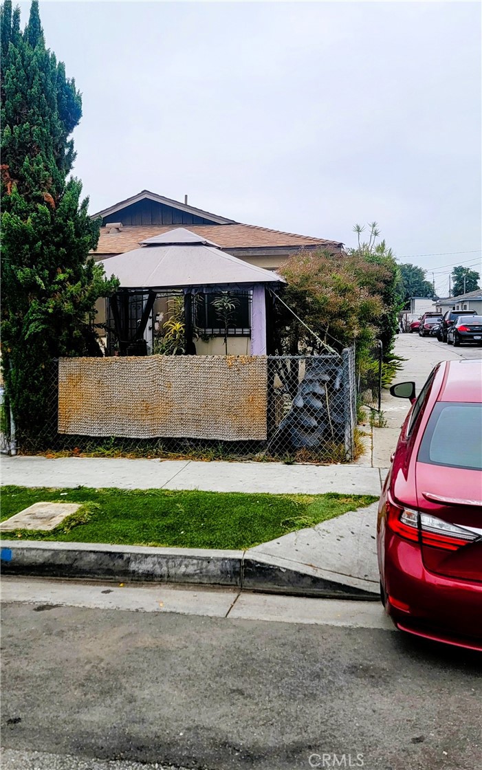 4256 W 106th Street