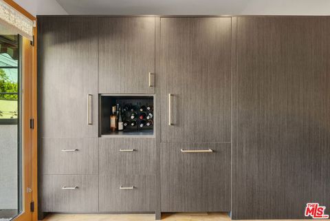 Tiny photo for 8980 Lloyd Place, West Hollywood, CA 90069 (MLS # 26660897)