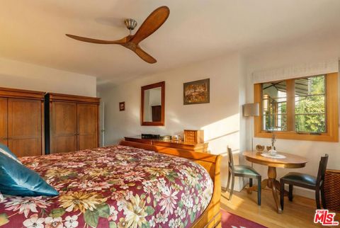 Tiny photo for 8980 Lloyd Place, West Hollywood, CA 90069 (MLS # 26660897)