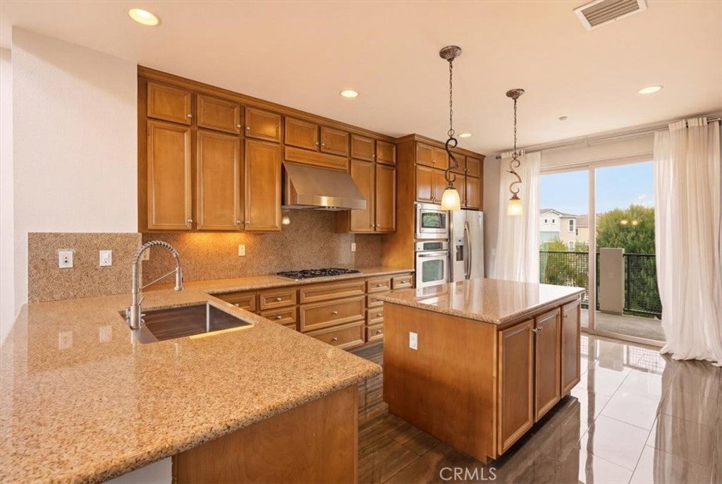 53 Vantis, Aliso Viejo CA 92656 - Photo 18