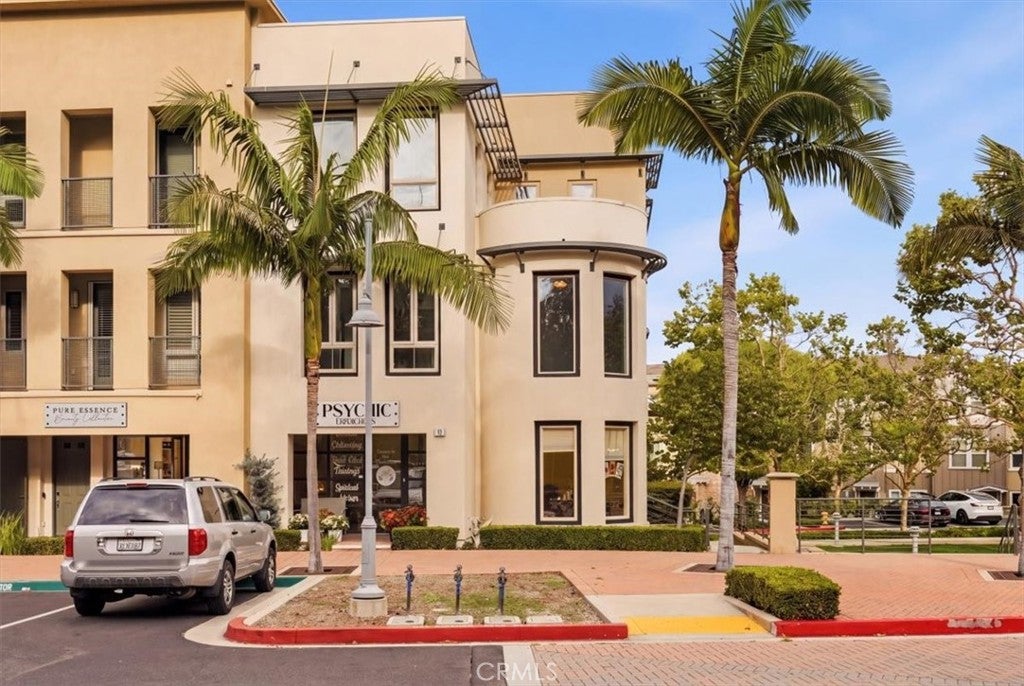 53 Vantis, Aliso Viejo CA 92656 - Photo 1
