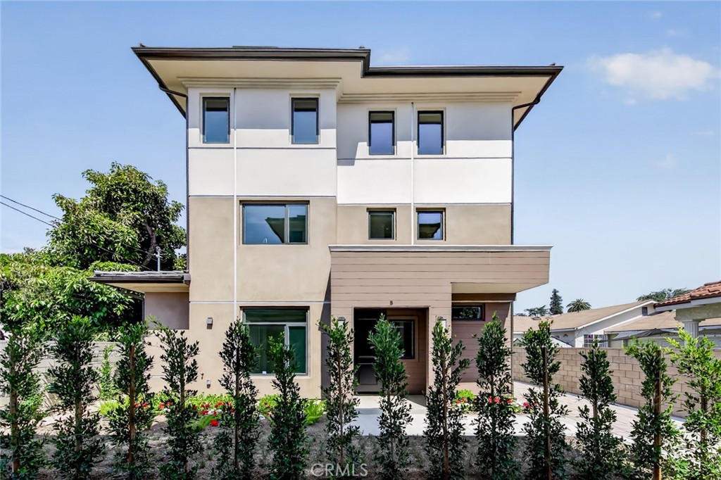 5935 Kauffman Ave. B