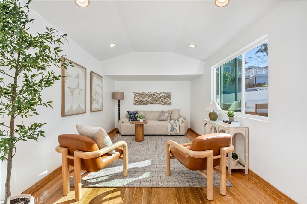 1287 7th Street