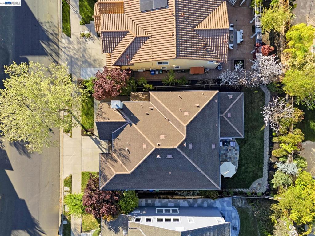 3132 Ashbrook Ln