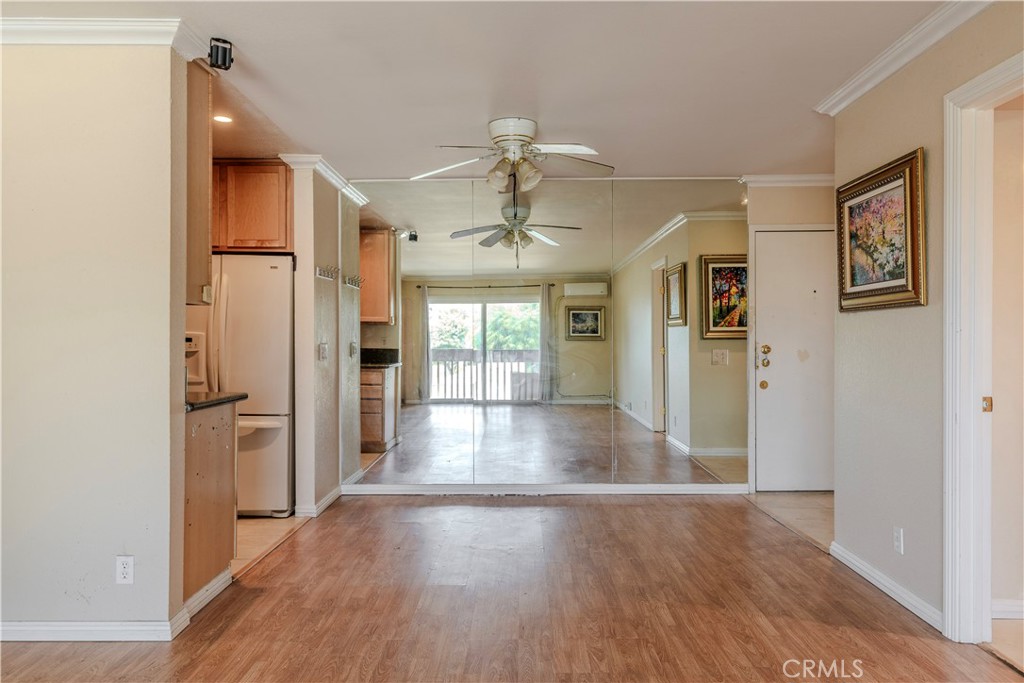 Welcome to your new home in the heart of Montebello! This beautifully maintained upper-level condo offers the perfect blend of comfort, convenience, and modern living. Featuring 2 spacious bedrooms, 2 large bathrooms, and 2 dedicated parking spaces, this bright and airy unit is ideal for homeowners and savvy investors alike.
Step out onto your private balcony and enjoy your morning coffee or evening breeze in peace.. Located in a quiet, gated community, you’ll enjoy enhanced privacy and security—plus amenities including a sparkling swimming pool, hot tub and gym.
Commuting is a breeze with easy access to the 60 Freeway, and you’re just minutes away from vibrant shopping centers, top-rated restaurants, parks, and schools.
Don’t miss your chance to own a piece of Montebello’s charm—schedule your tour today!