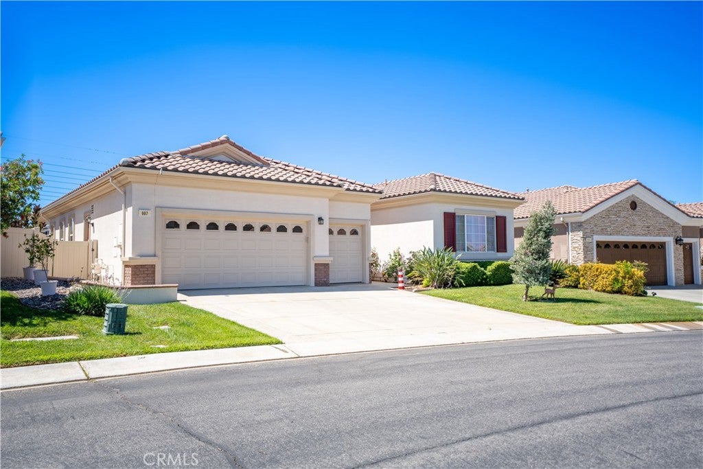 987 Avenal