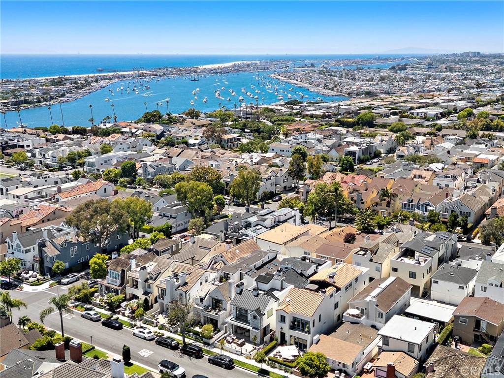 Corona del Mar South of PCH (CDMS) - Residential