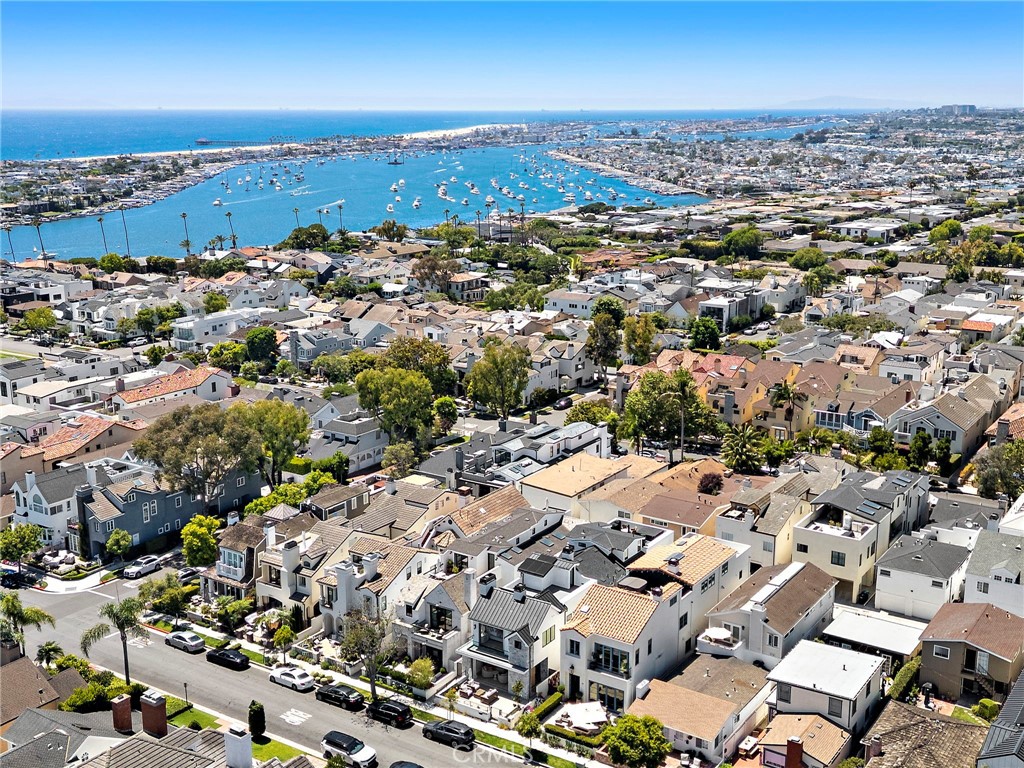 Corona del Mar South of PCH (CDMS) - Residential