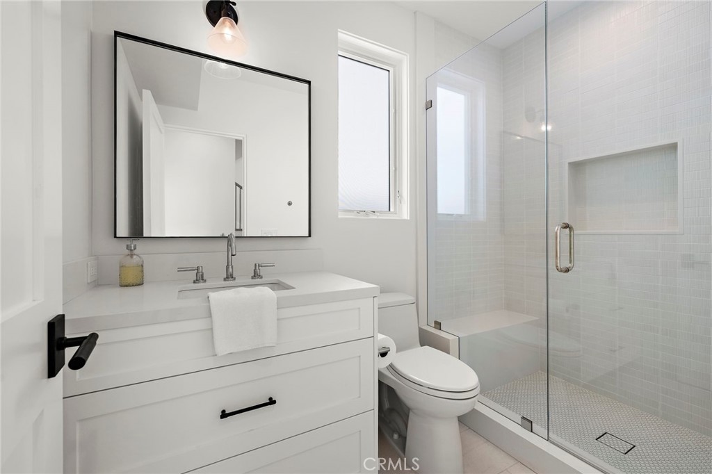 Corona del Mar South of PCH (CDMS) - Residential
