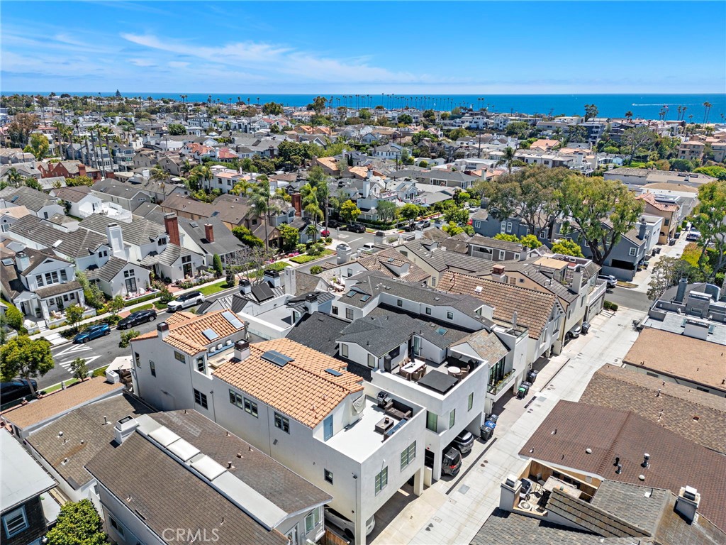 Corona del Mar South of PCH (CDMS) - Residential
