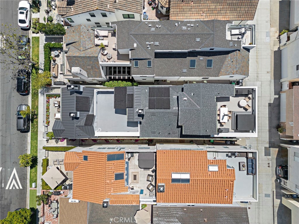 Corona del Mar South of PCH (CDMS) - Residential