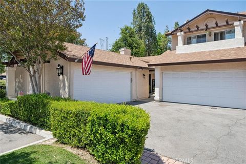 Photo of 22911 Banyan Place #244, Saugus, CA 91390 (MLS # SR26105401)