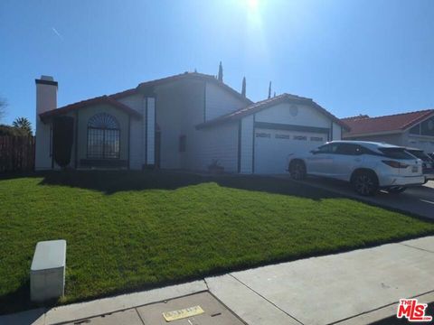 Photo of 37058 Waterman Avenue, Palmdale, CA 93550 (MLS # 26759019)