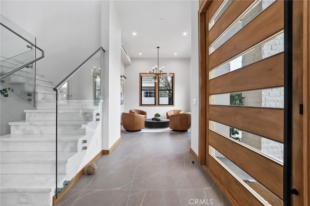 1828 Pine