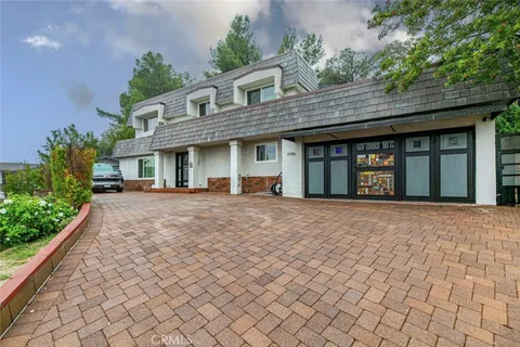 17155 Barneston, Granada Hills, CA 91344 - MLS#: SR25261149