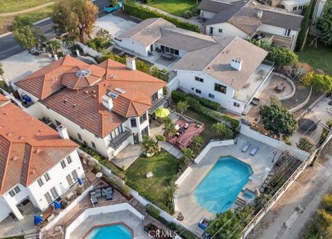 Photo of 2121 Palos Verdes Dr W, Palos Verdes Estates, CA 90274 (MLS # SB26020687)