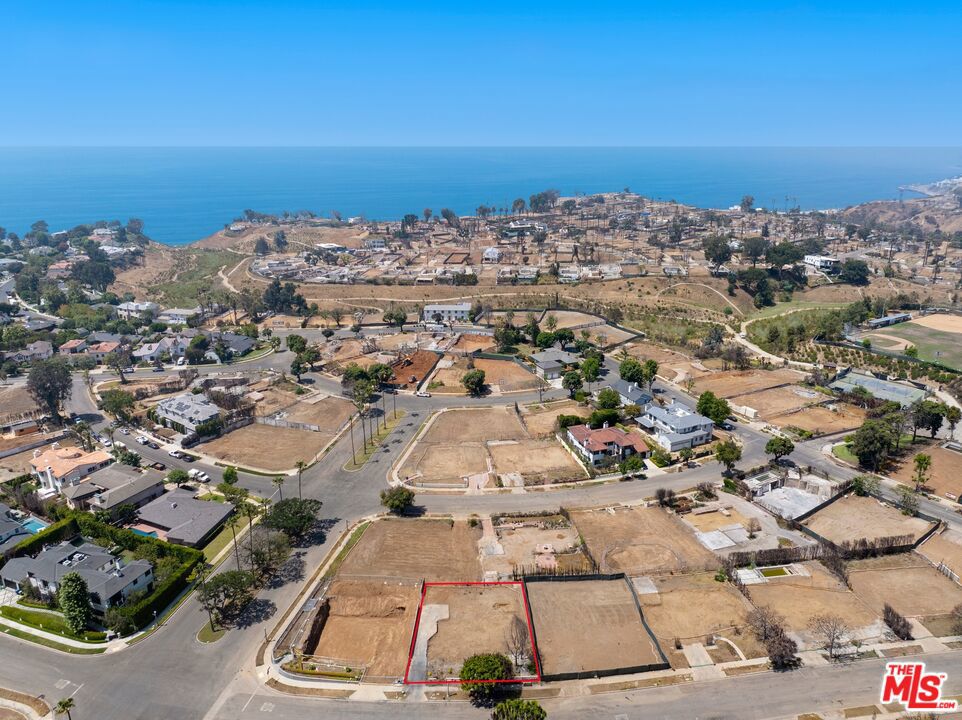 711 Chapala Drive