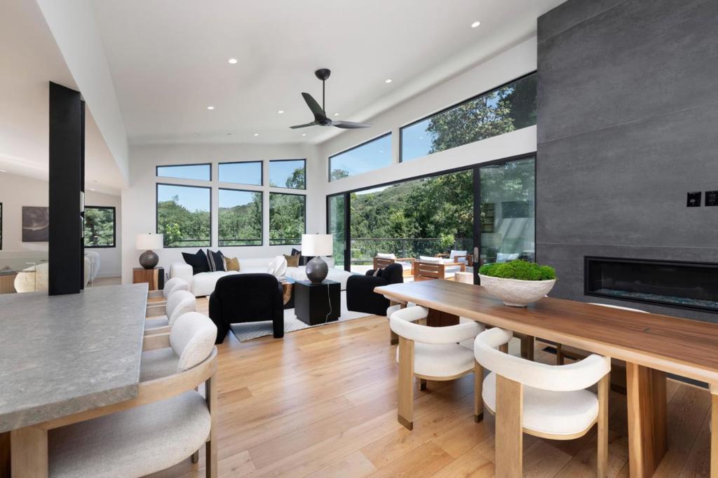 124 Foxwood Road