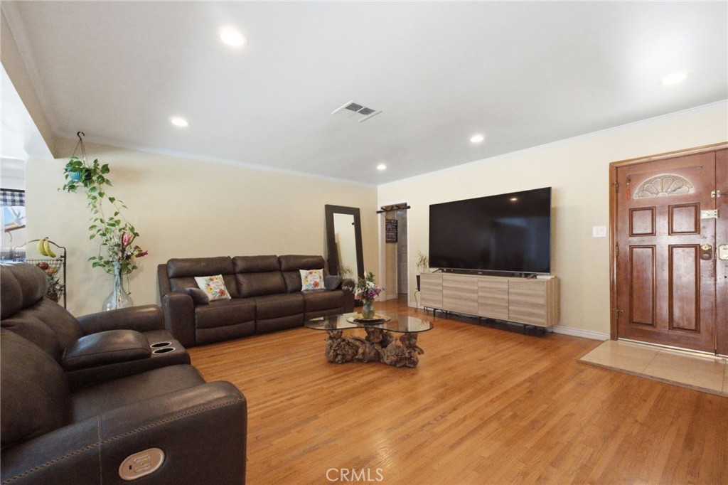 1354 Fulton