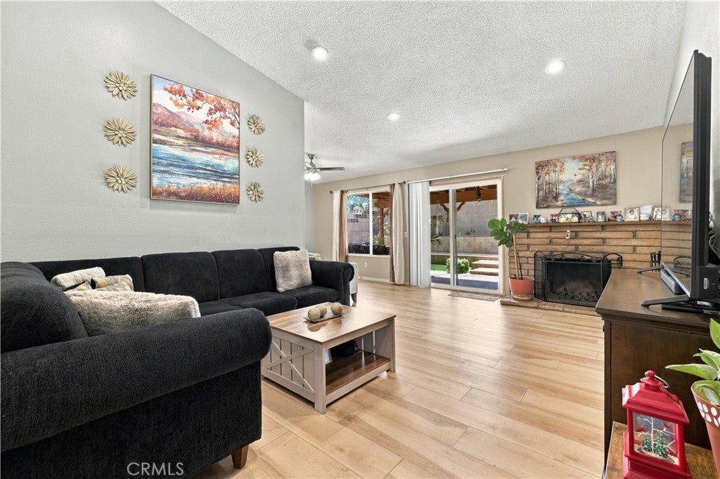 2824 E Avenue R12