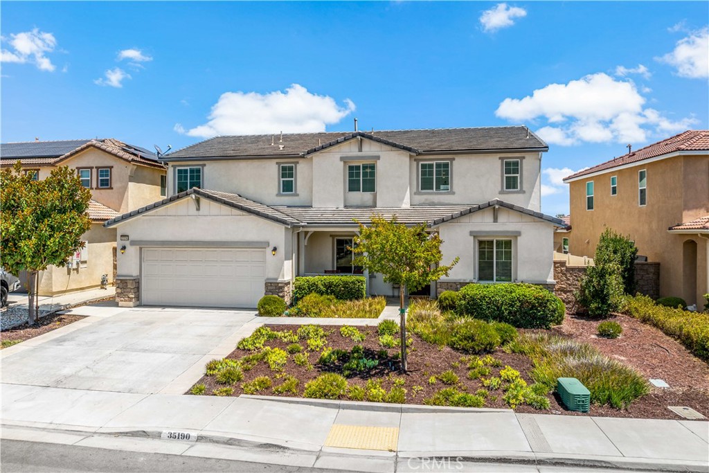 35190 Heritage Pointe Drive