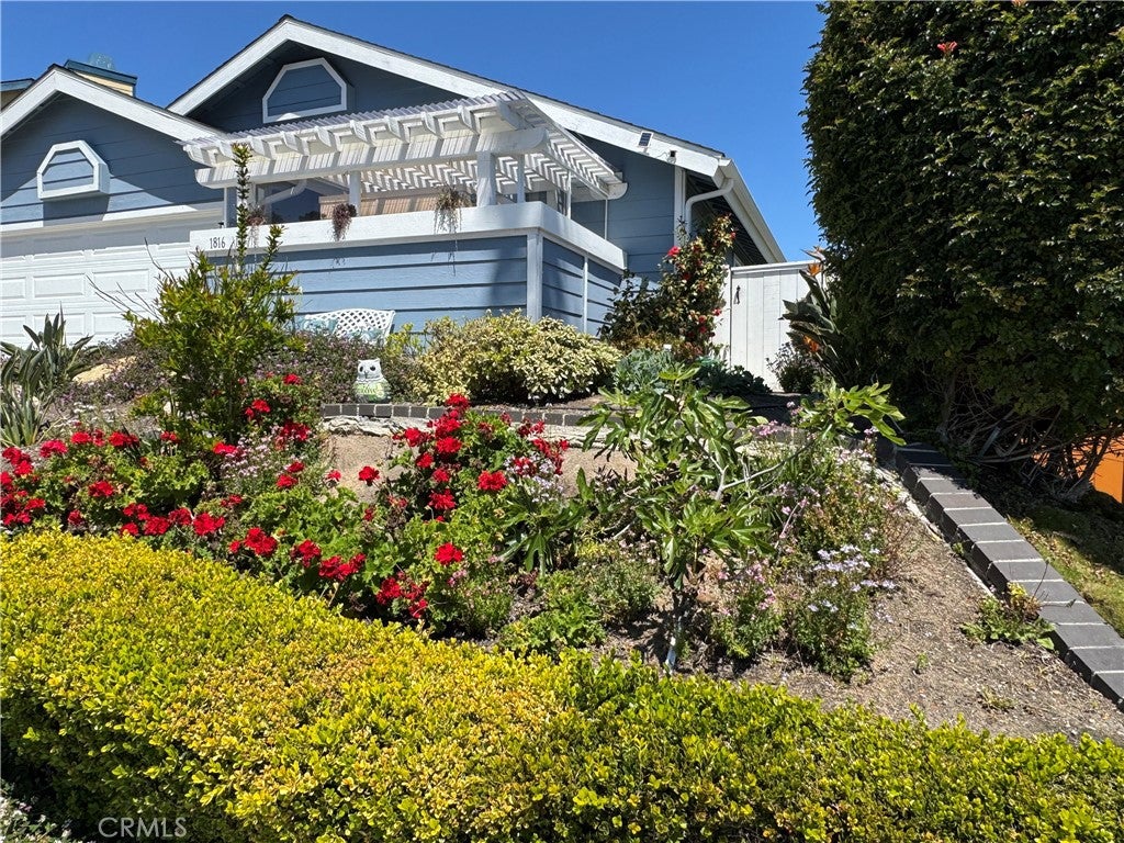 1816 E Pointe Ave, Carlsbad CA 92008