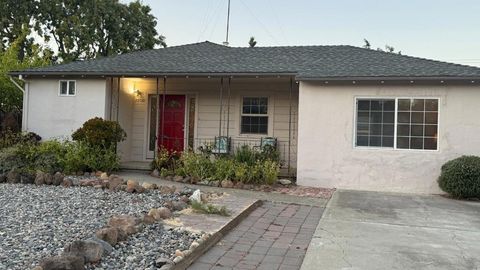 Photo of 22081 Caroline Drive, Cupertino, CA 95014 (MLS # ML82025252)