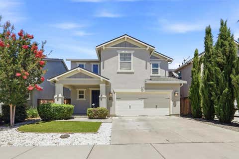 Photo of 290 Heartland Drive, Hollister, CA 95023 (MLS # ML82057229)