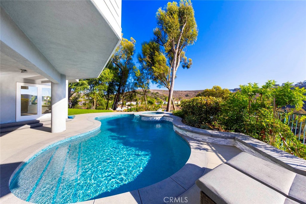 Connemara By The Sea (CON) - Residential