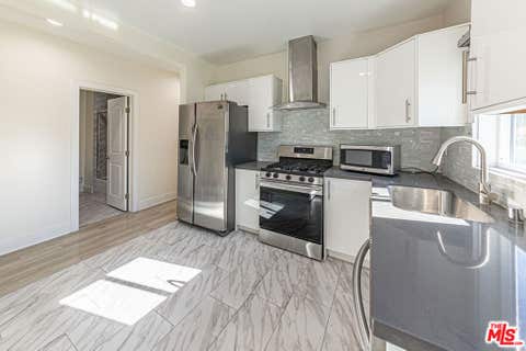 Photo of 801 N Alexandria Avenue, Los Angeles, CA 90029 (MLS # 26875195)