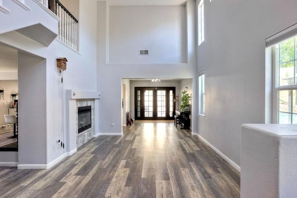 31546 Golden Lion Drive