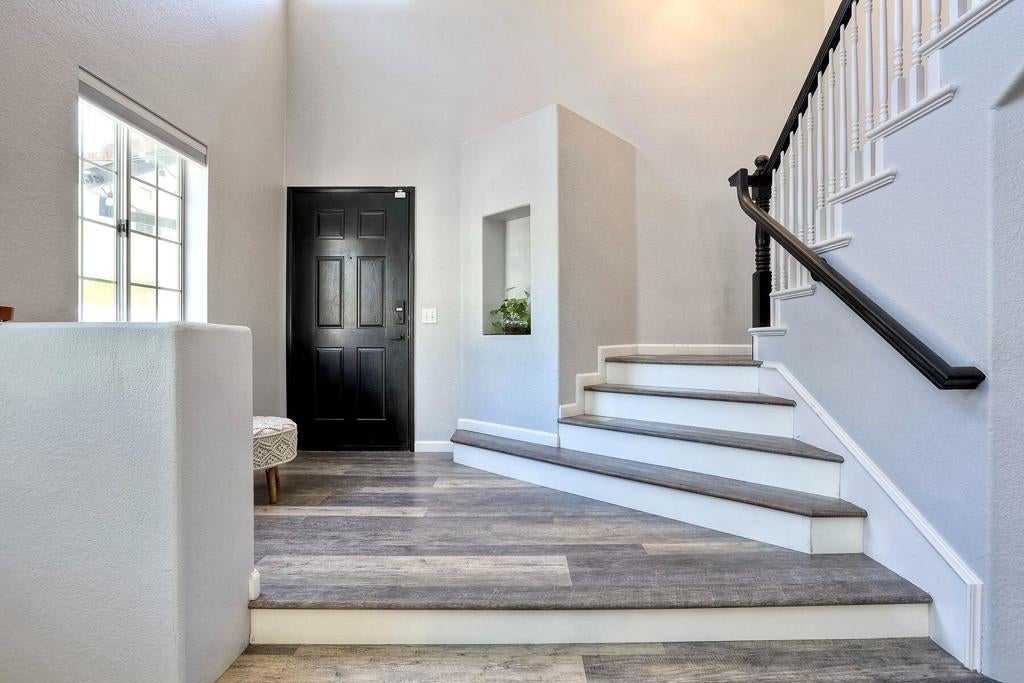 31546 Golden Lion Drive